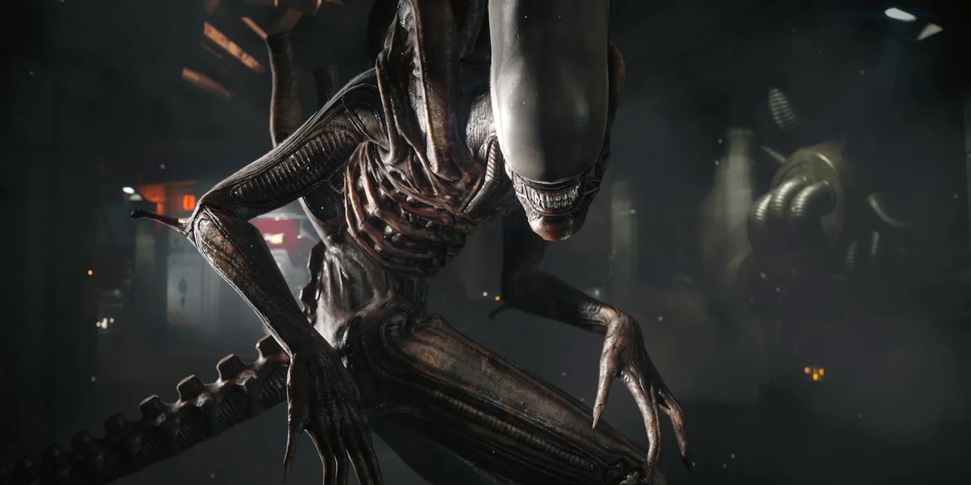 A Xenomorph skulking around in a dark corridor in Alien Isolation. Image