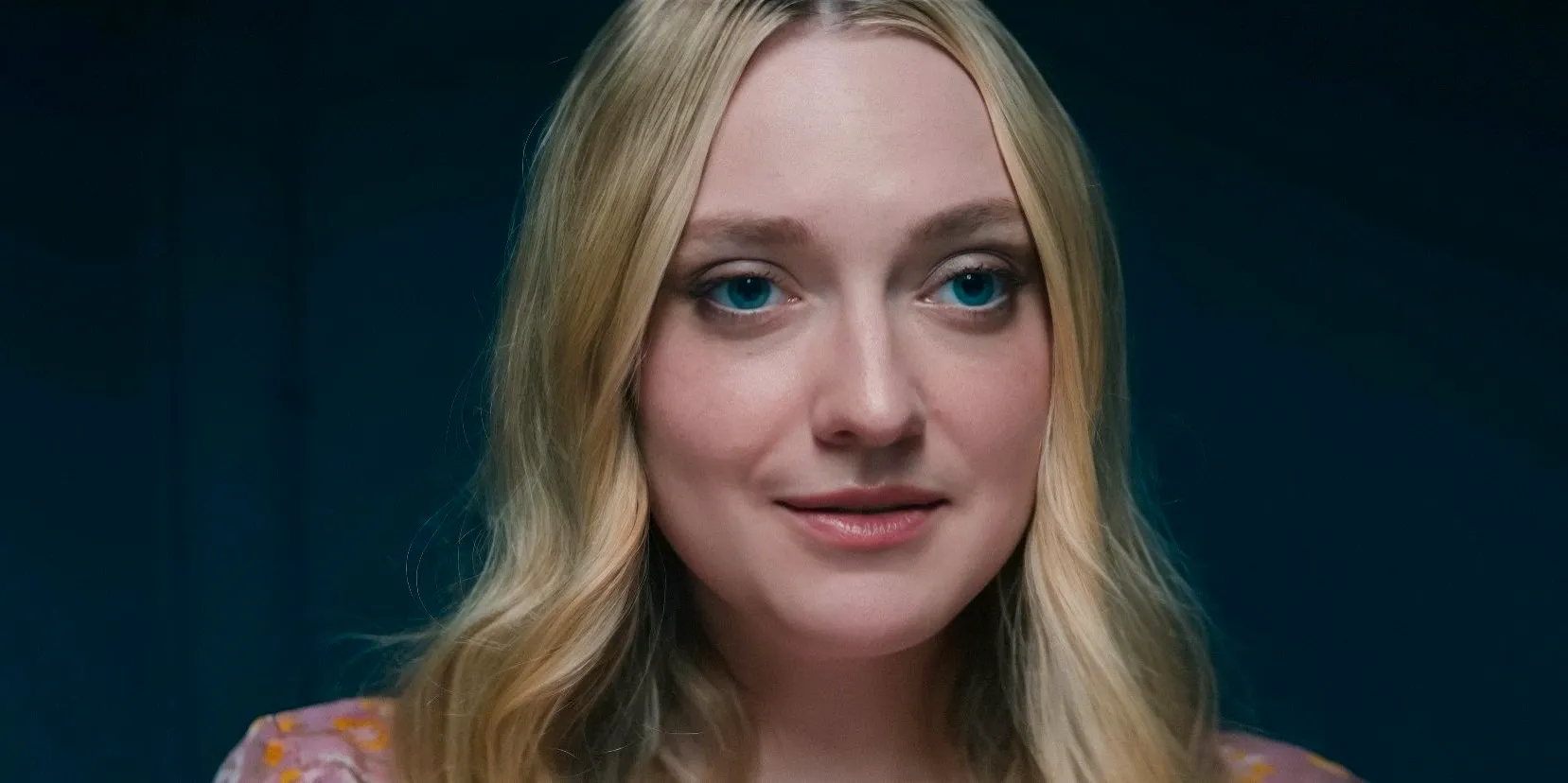 Abby Winbury (Dakota Fanning) looking ahead in The Perfect Couple Image