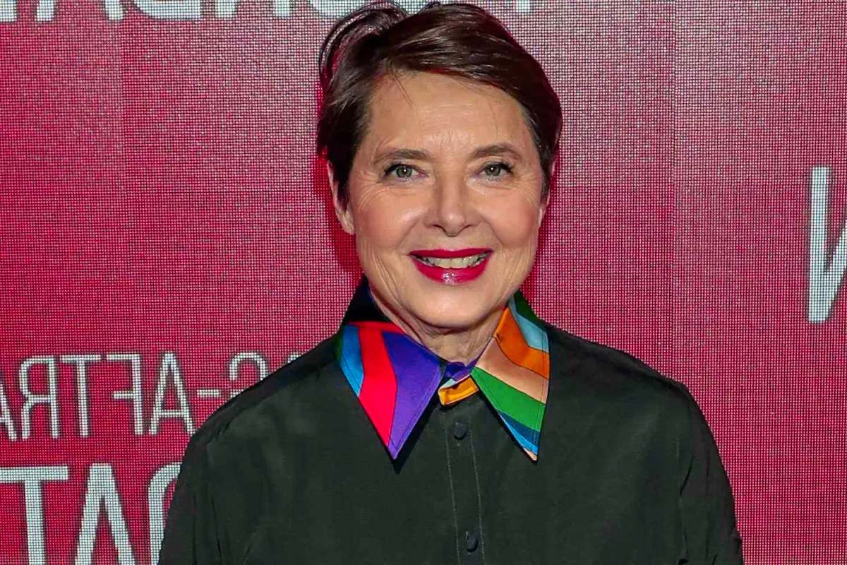 Acclaimed Actress (and Expert Animal Behaviorist) Isabella Rossellini Reveals Her Top Dog Care Tip Image