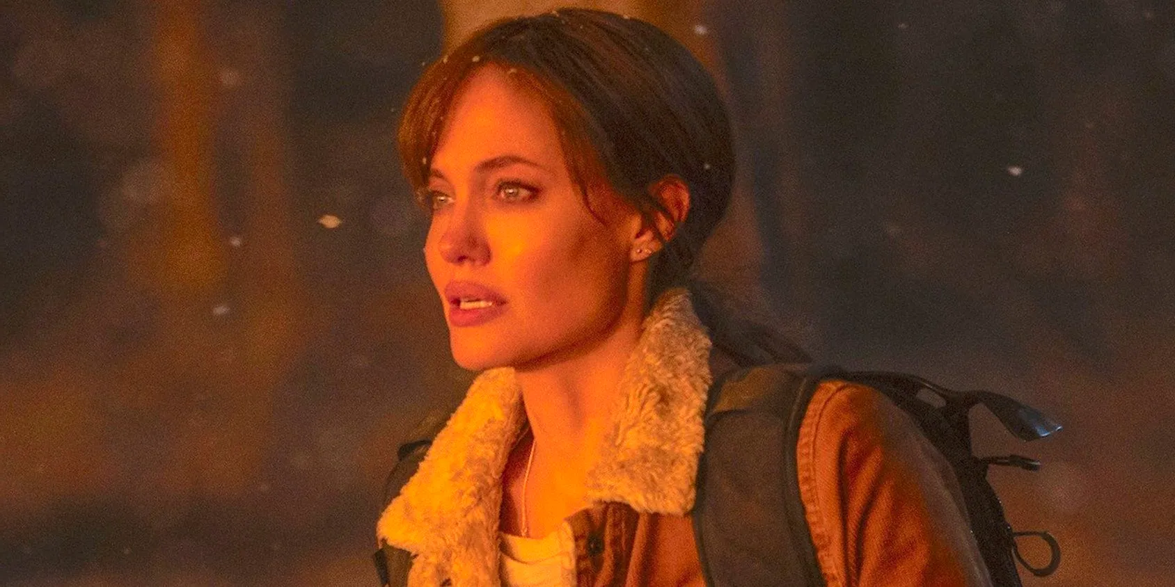 Angelina Jolie in a burning forest in Those Who Wish Me Dead Image