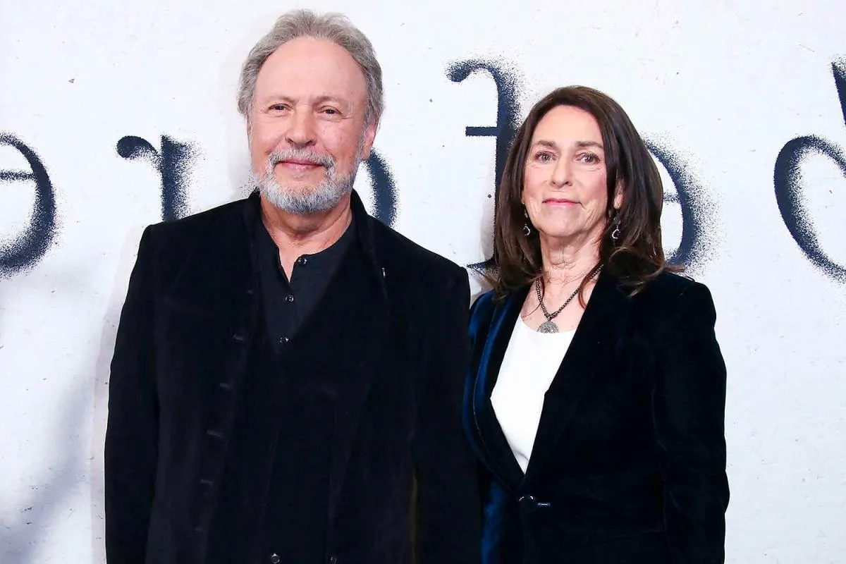 Billy Crystal Shares the Secret to His 54-Year Marriage to Wife Janice: ‘Enjoy All the Time’ (Exclusive) Image