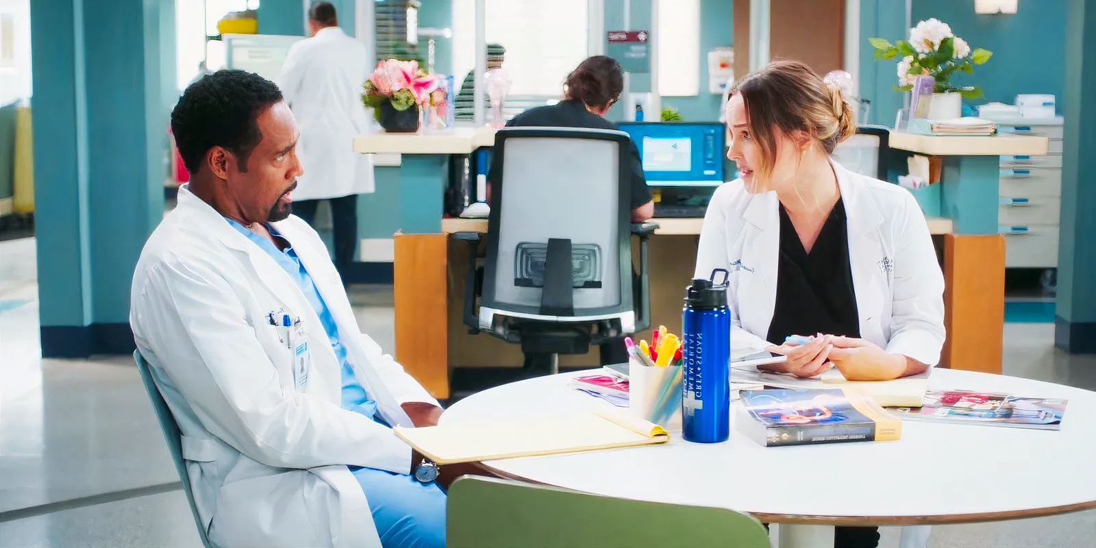 Camilla Luddington as Jo Wilson and Jason George as Ben Warren in Grey's Anatomy season 21 episode 4-1 Image