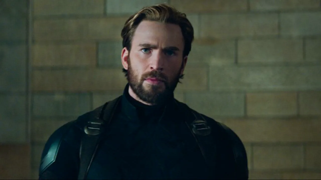 Captain America's SECRET Past REVEALED!  10 SHOCKING Facts About Steve Rogers BEFORE He Was An Avenger! image 3 Image