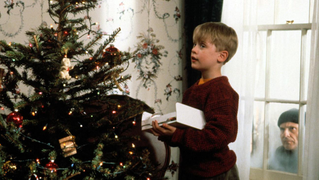 Chris Columbus Home Alone:  The Hilarious Path of the Home Alone Director & Christmas Movie Homes image 3 