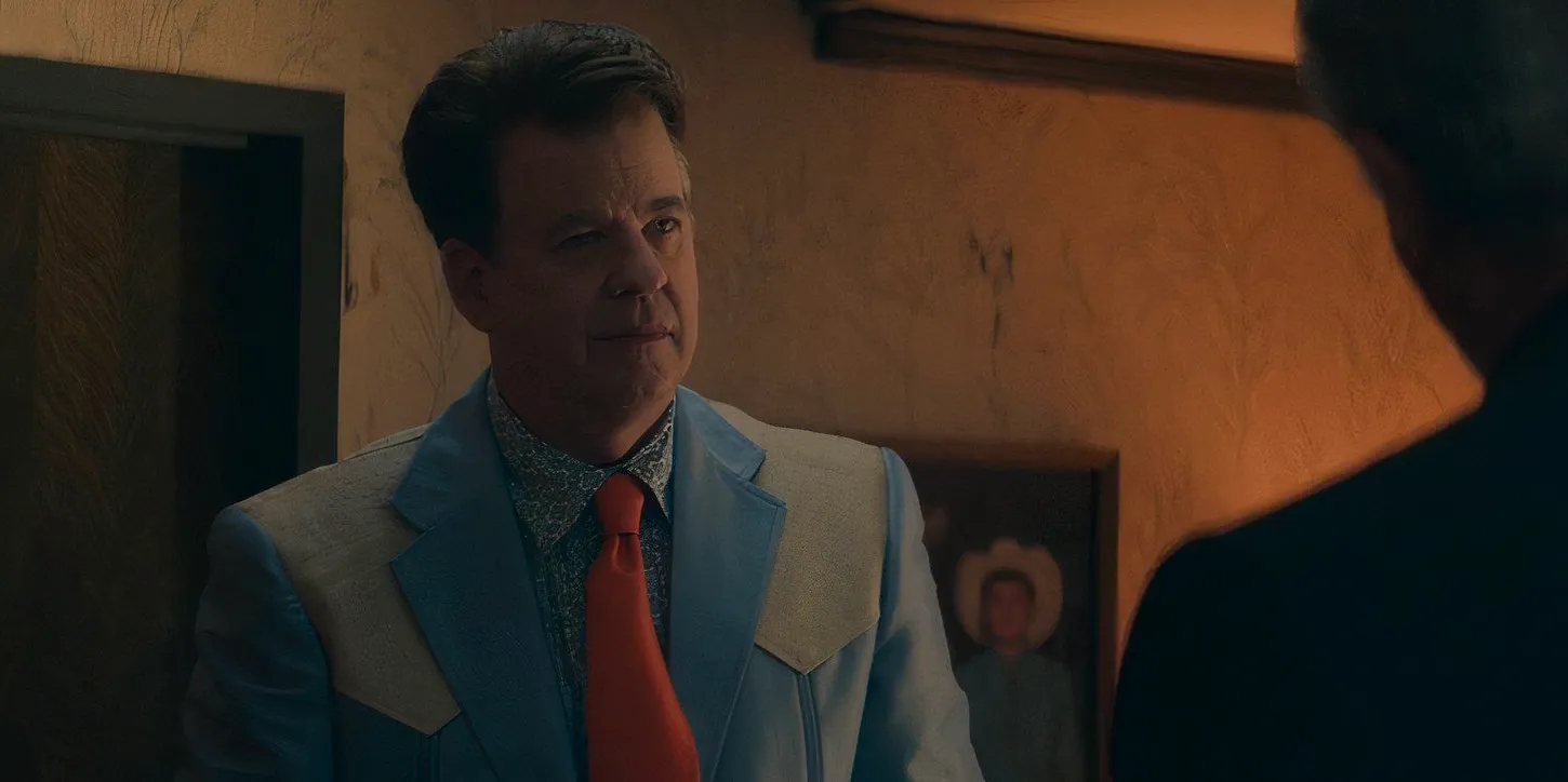 Donnie Shore (Steve Witting) in Tulsa King season 1, episode 1 Image