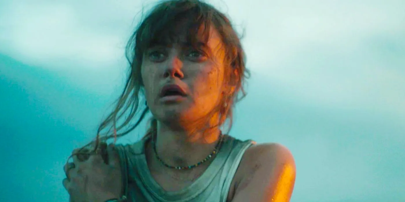 Ella Purnell as Kate Ward looking shell-shocked during the Army of the Dead ending. Image