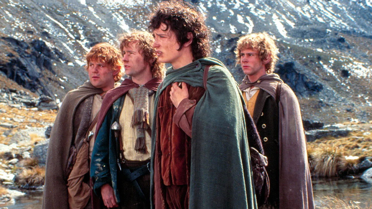 Fellowship of the Ring Cast: Iconic Actors & Extended Edition Runtimes image 2 Image