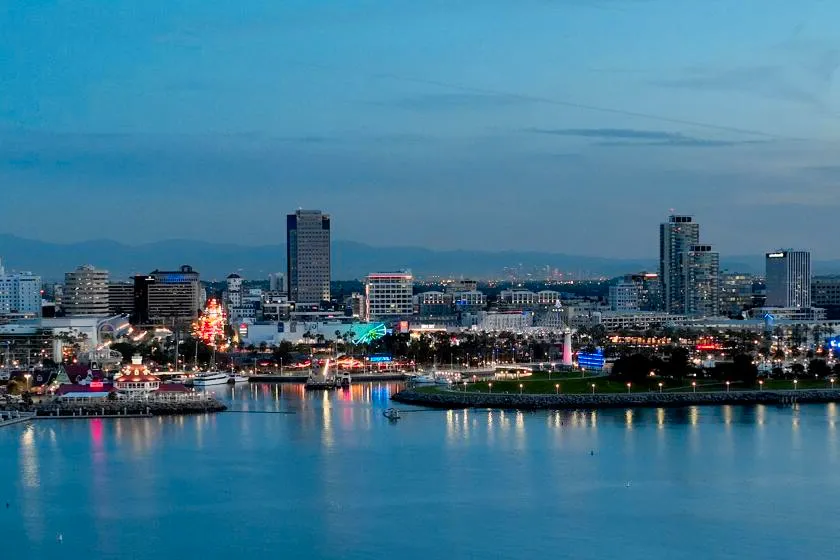 Four hospitalized after boat catches fire off Long Beach Image