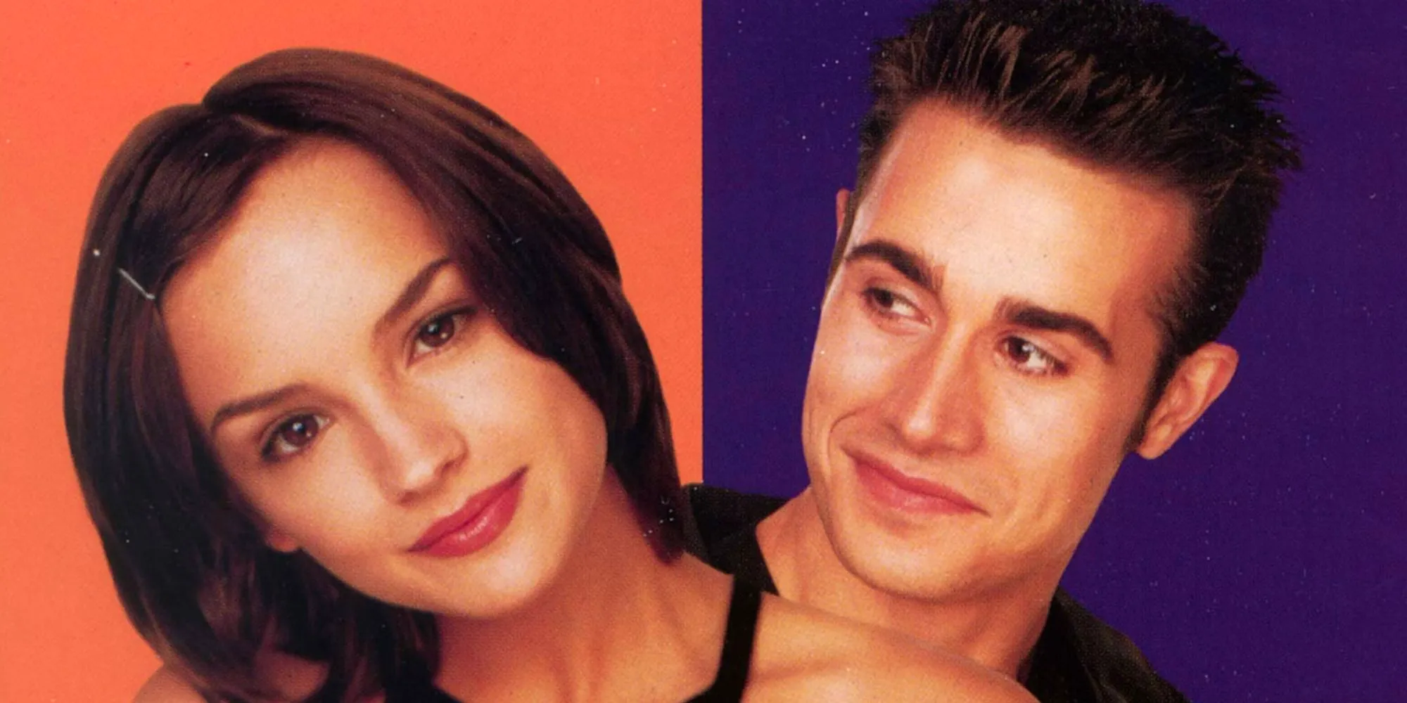 Freddie Prinze Jr and Rachel Leigh Cook in She's All That  Image