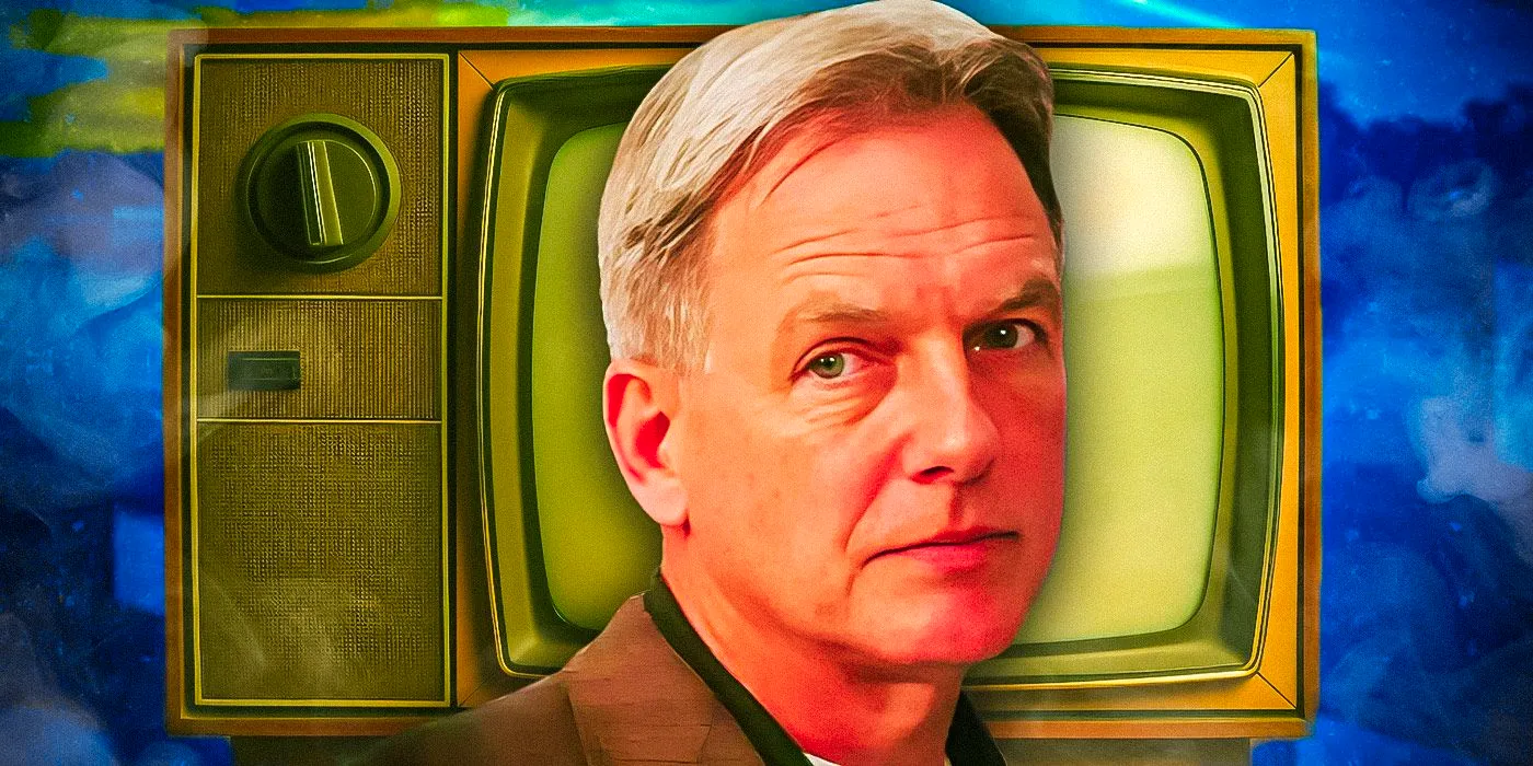 Gibbs from NCIS with an old TV set Image