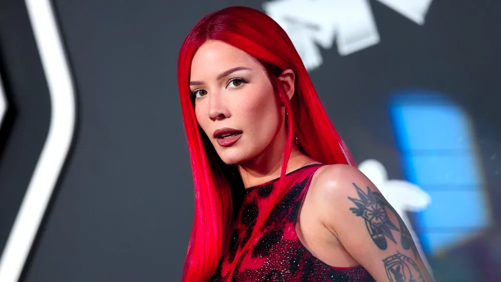 Halsey Recalls ‘Demoralizing’ Moment a ‘Powerful’ Exec Looked at Their Nude Photos Without Consent Image