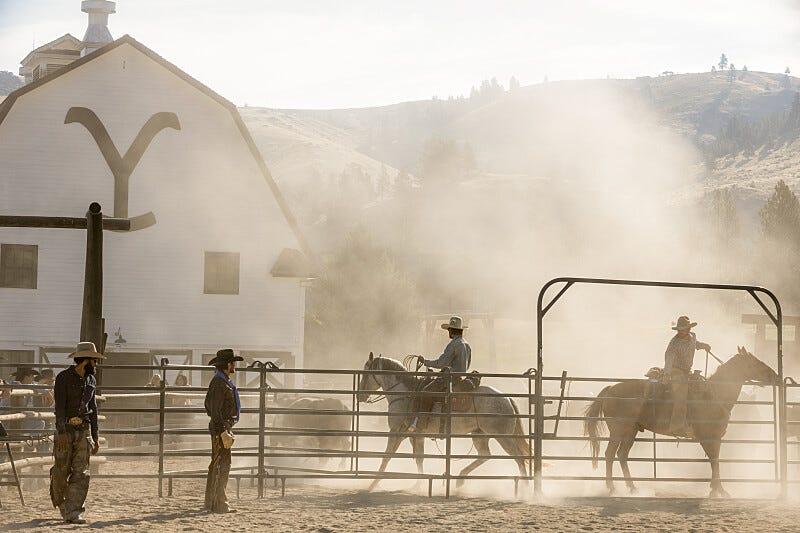 How to Watch New Yellowstone Season 5: Streaming & Schedule | Paramount & Peacock Guide image 3 