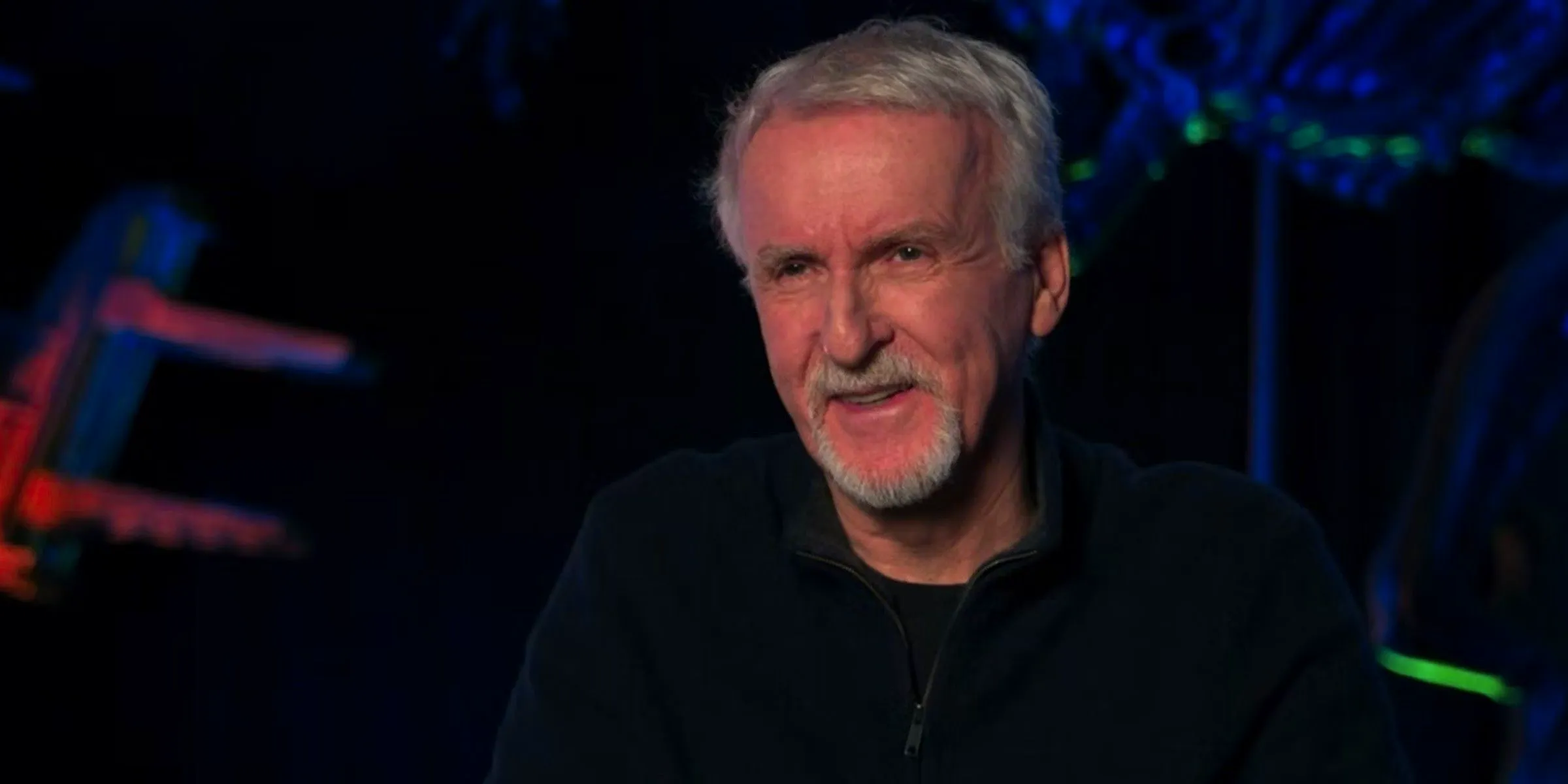 James Cameron in Aliens Expanded Image