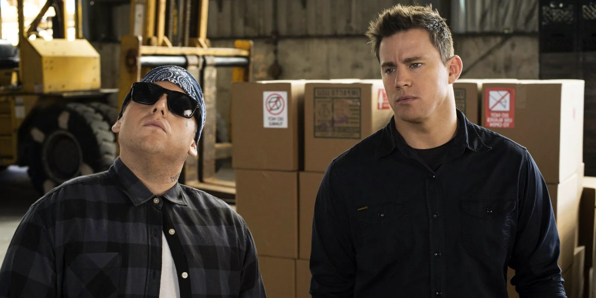 Jenko (Channing Tatum) and Schmidt (Jonah Hill) dressed up as gangsters in 22 Jump Street Image