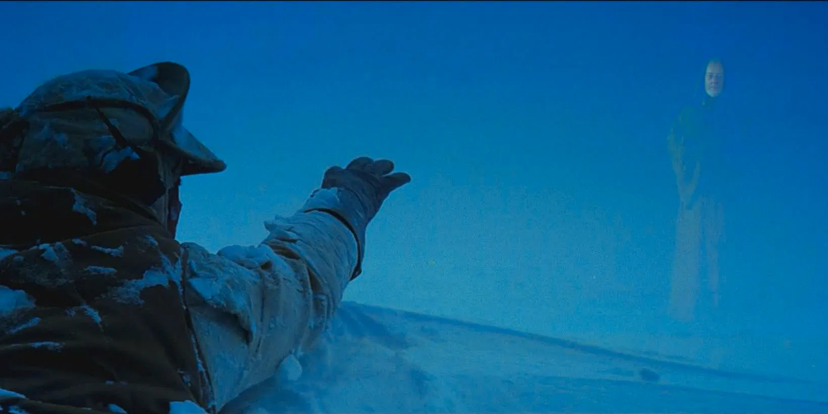 Luke sees Obi-Wan's ghost on Hoth Image