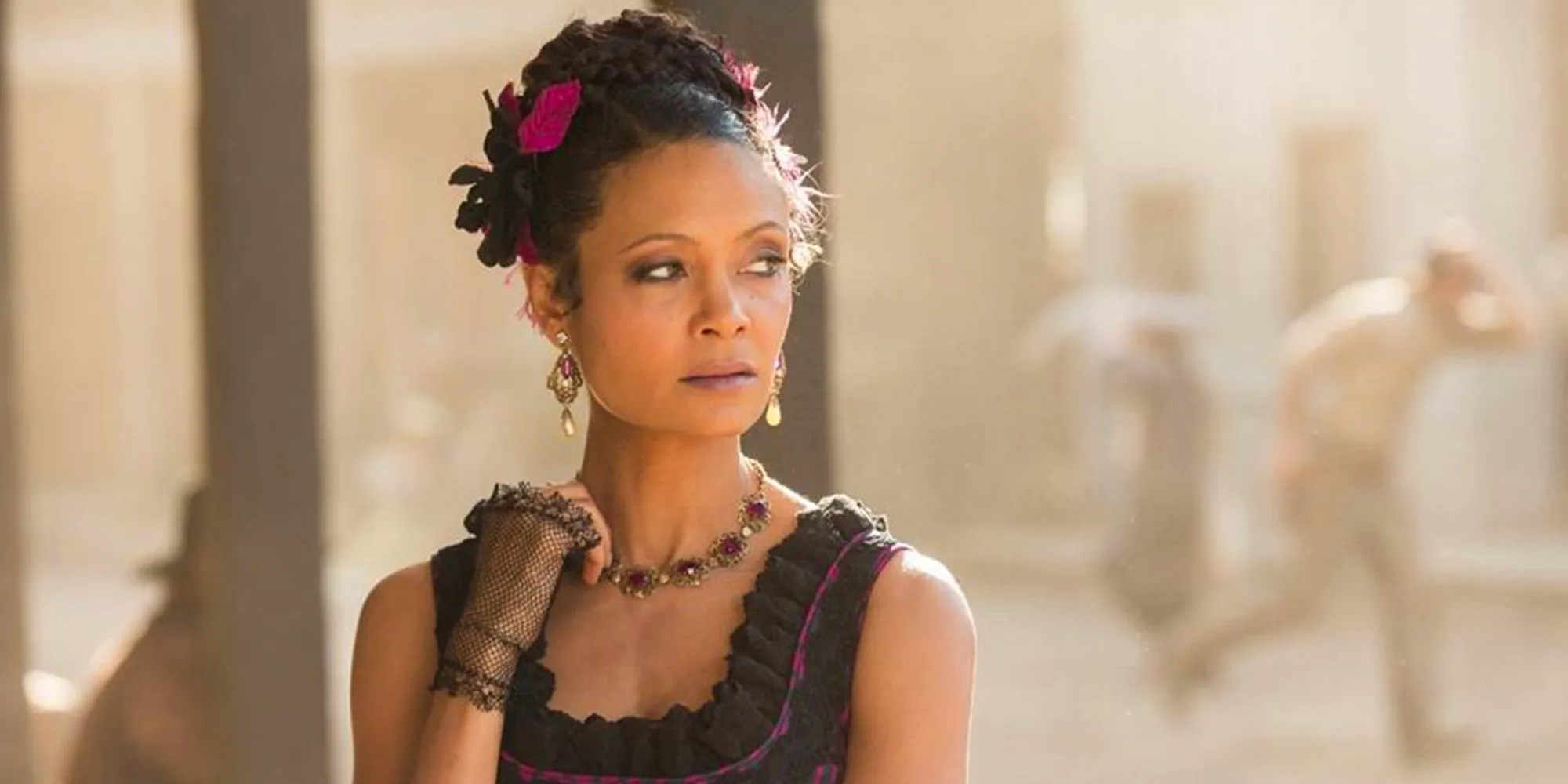 Maeve (Thandiwe Newton) looking off-screen in Westworld Image