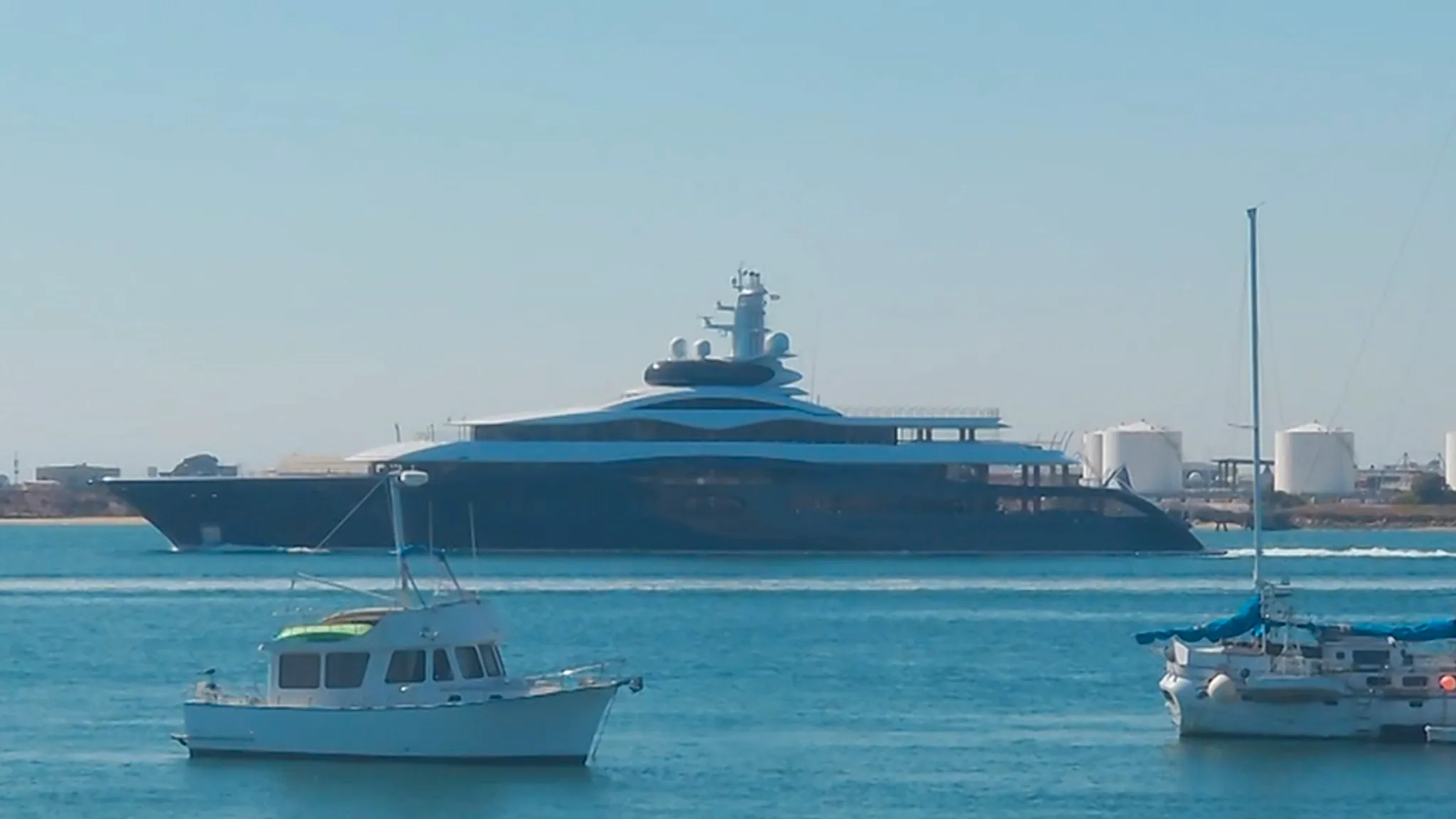 Mark Zuckerberg's MegaYacht 'Launchpad' Sets Sail in San Diego Bay, on Video Image