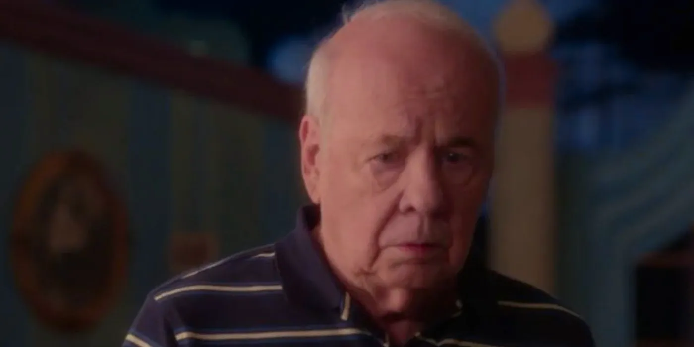 Marty Rogers (Tim Conway) looking upset in Glee.-1 Image