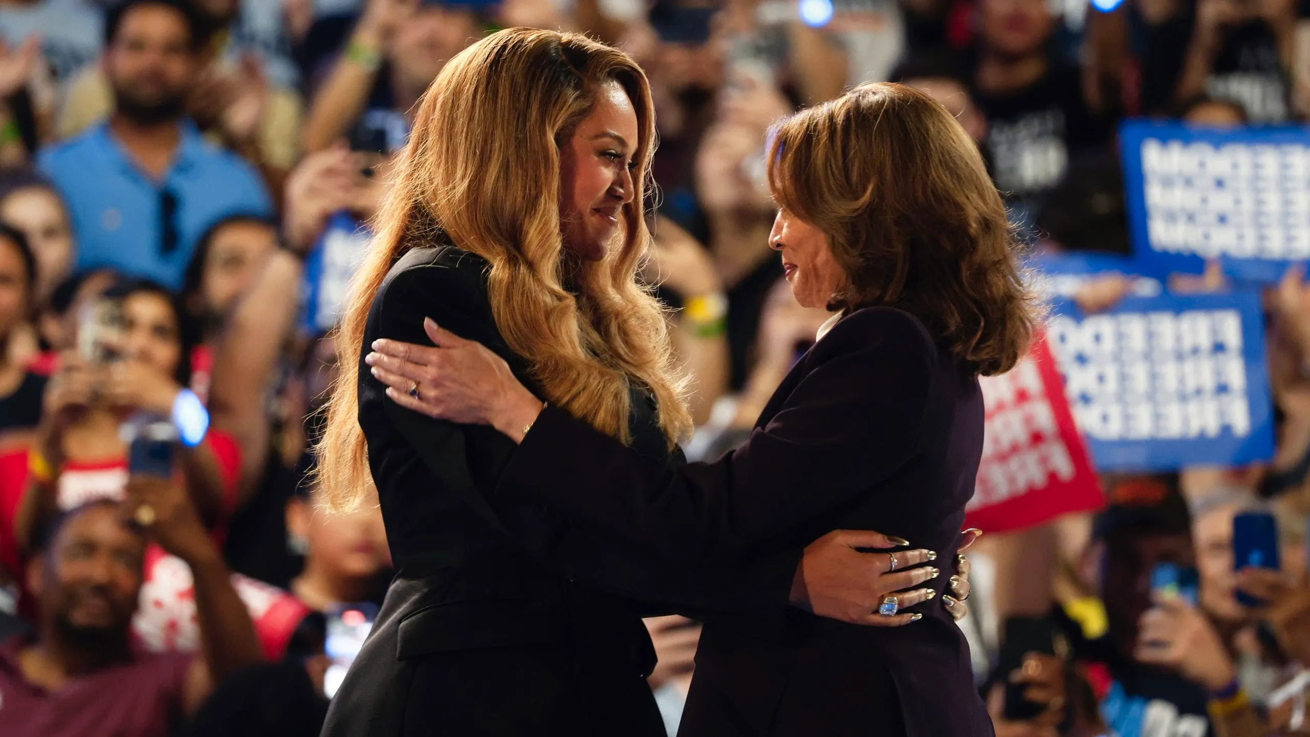 Media outlets ripped over claim that Beyoncé would perform at Kamala Harris rally: 'Bait and switch' Image