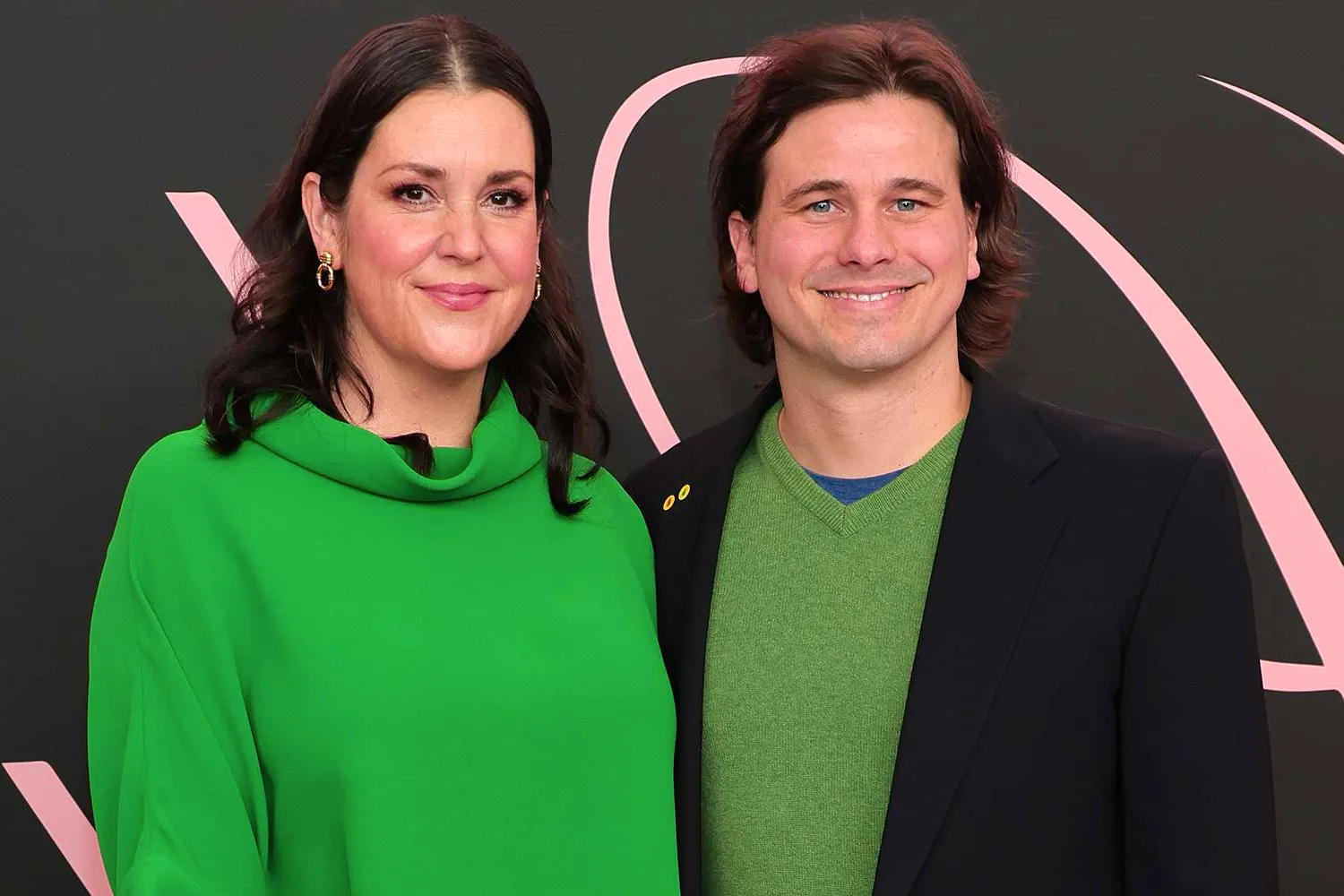 Melanie Lynskey Says Husband Jason Ritter Is a 'True Feminist' (Exclusive) Image