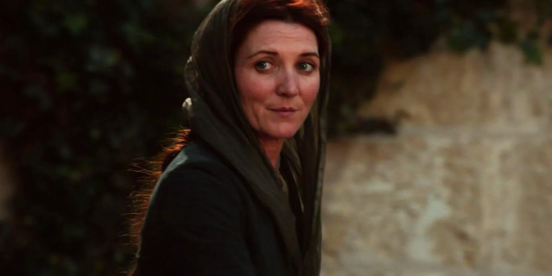 Michelle Fairley as Catelyn Stark wearing a shawl in Game of Thrones Image