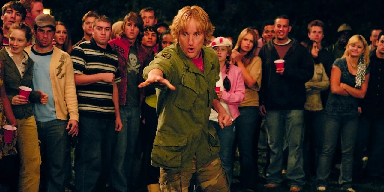 Owen Wilson at a high school party in Drillbit Taylor Image