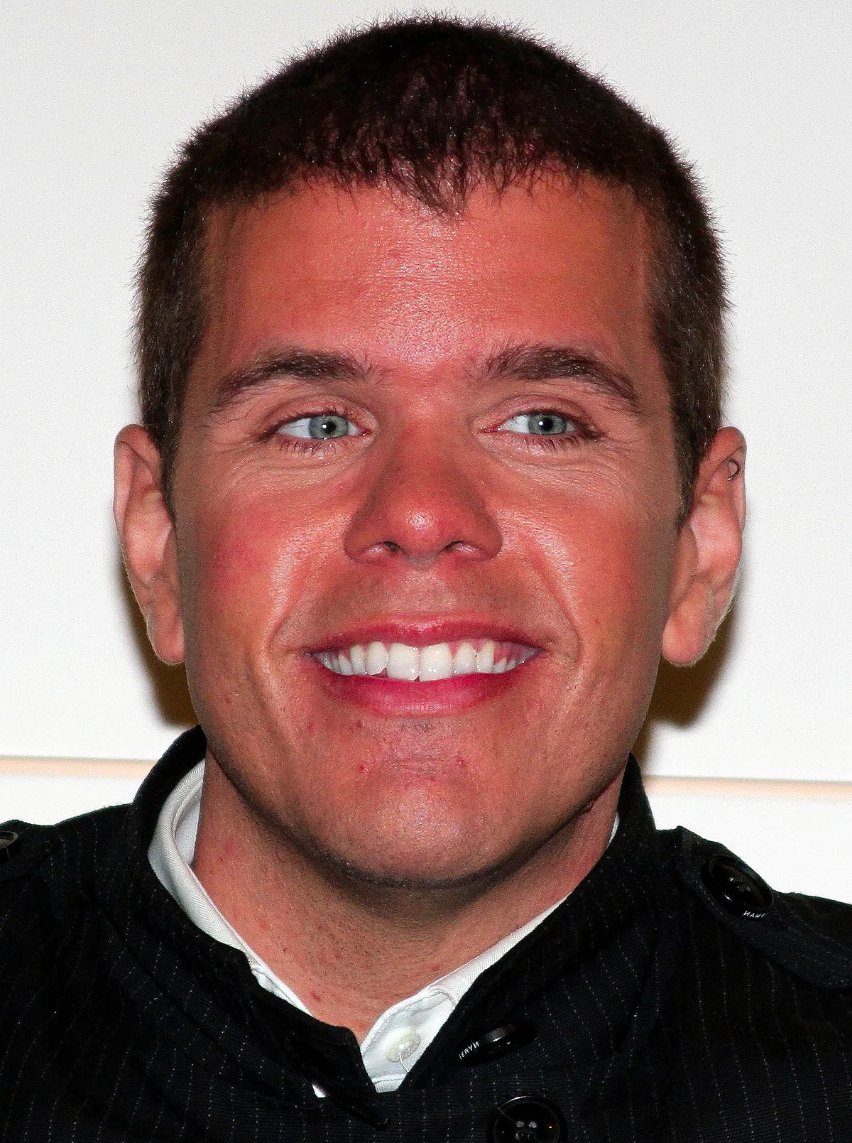 Perez Hilton: King of Gossip Blogs & Celebrity Blogging - Controversies & All! image 1 Image