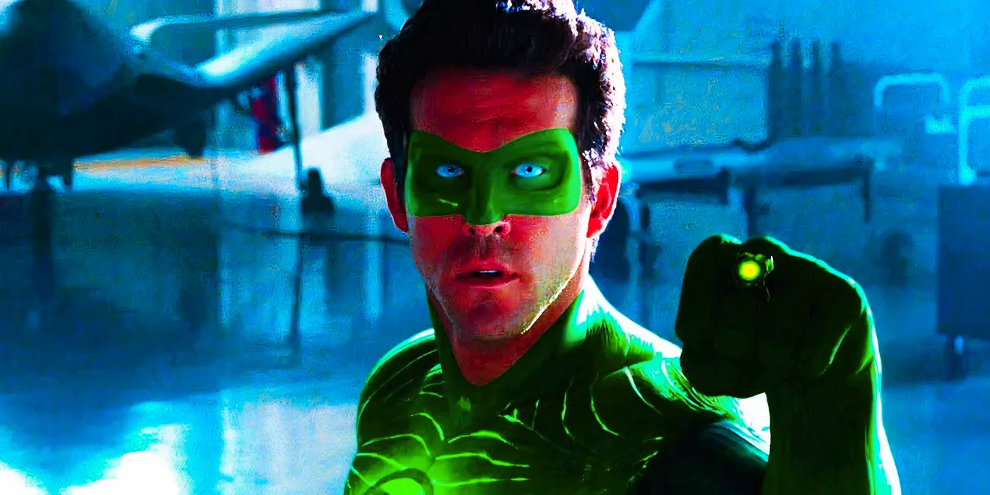 Ryan Reynolds' Hal Jordan in CGI suit in Green Lantern Image