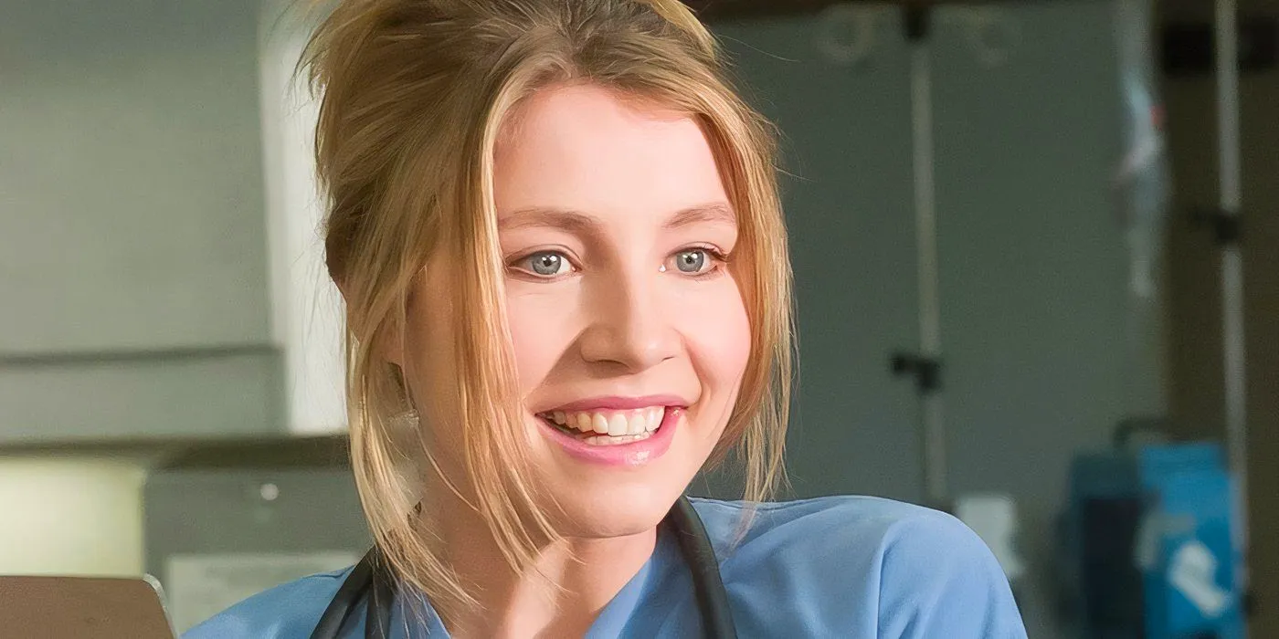 Sarah Chalke as Elliott smiling on Scrubs Image