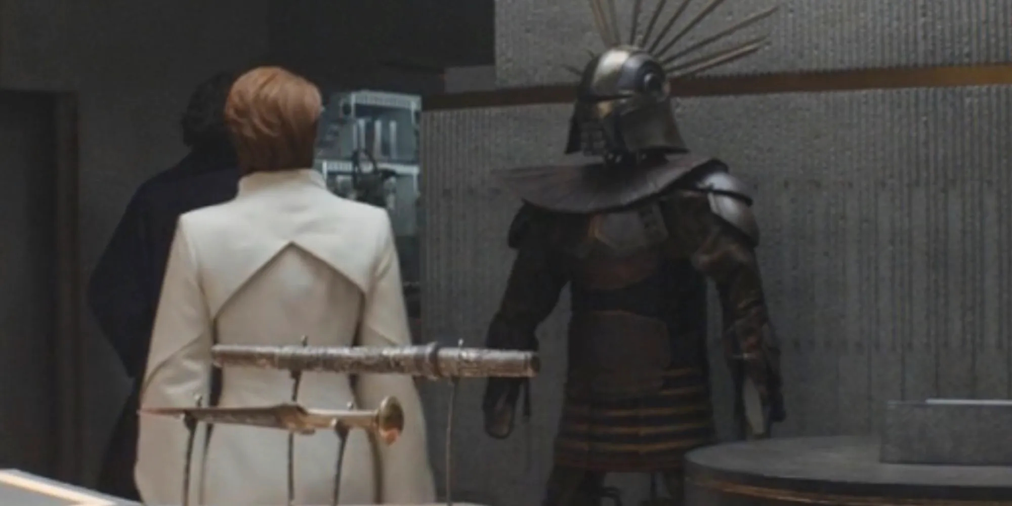 Sithstalker helmet in Andor episode 4 Image