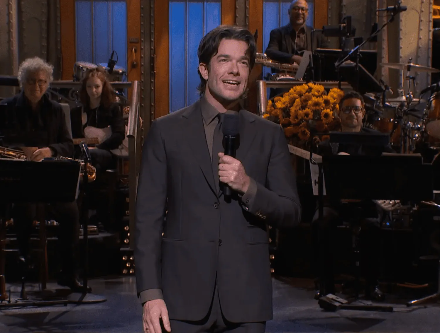 'SNL' recap: John Mulaney makes grand return with Chappell Roan and surprise political guests Image