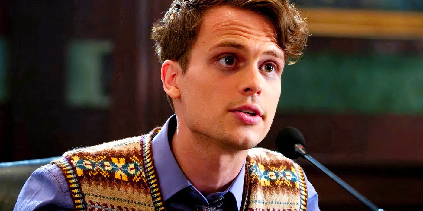 Spencer Reid speaks on a mic at court in Criminal Minds Image