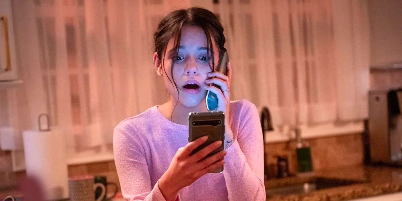 Tara Carpenter on the phone in the opening scene of Scream 5 Image