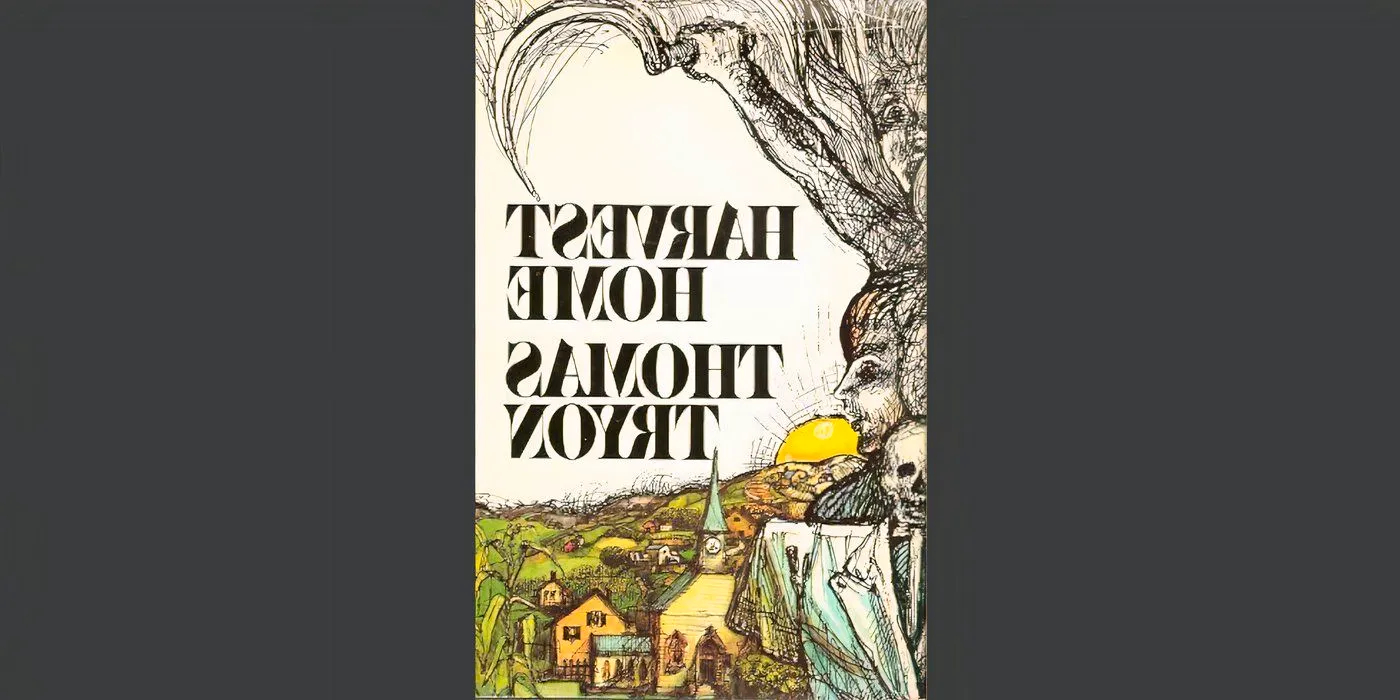 The book cover of Harvest Home by Thomas Tryon. Image