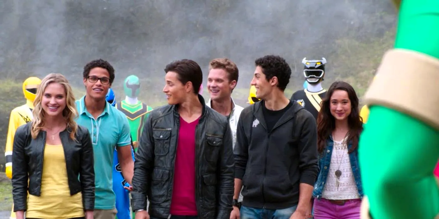 The Super Megaforce Rangers welcoming the legacy Rangers in Legendary Battle Image