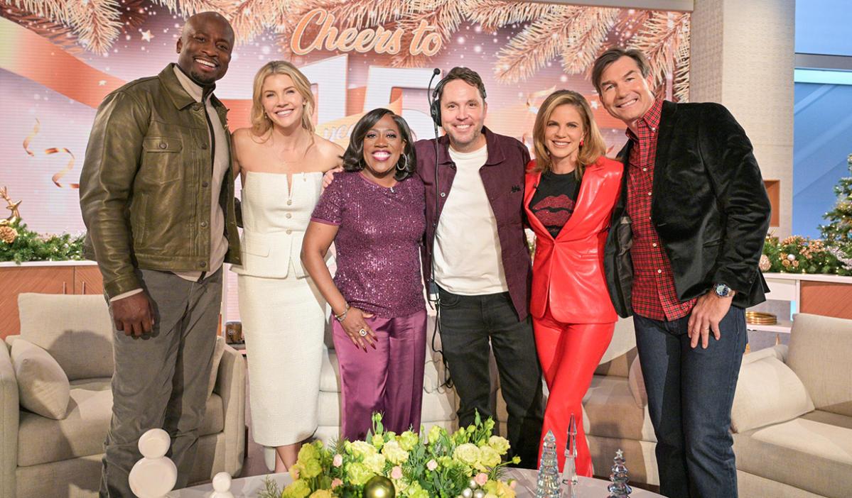 The Talk Final Episode: Recap, Hosts' Farewell & 15 Season Legacy image 3 