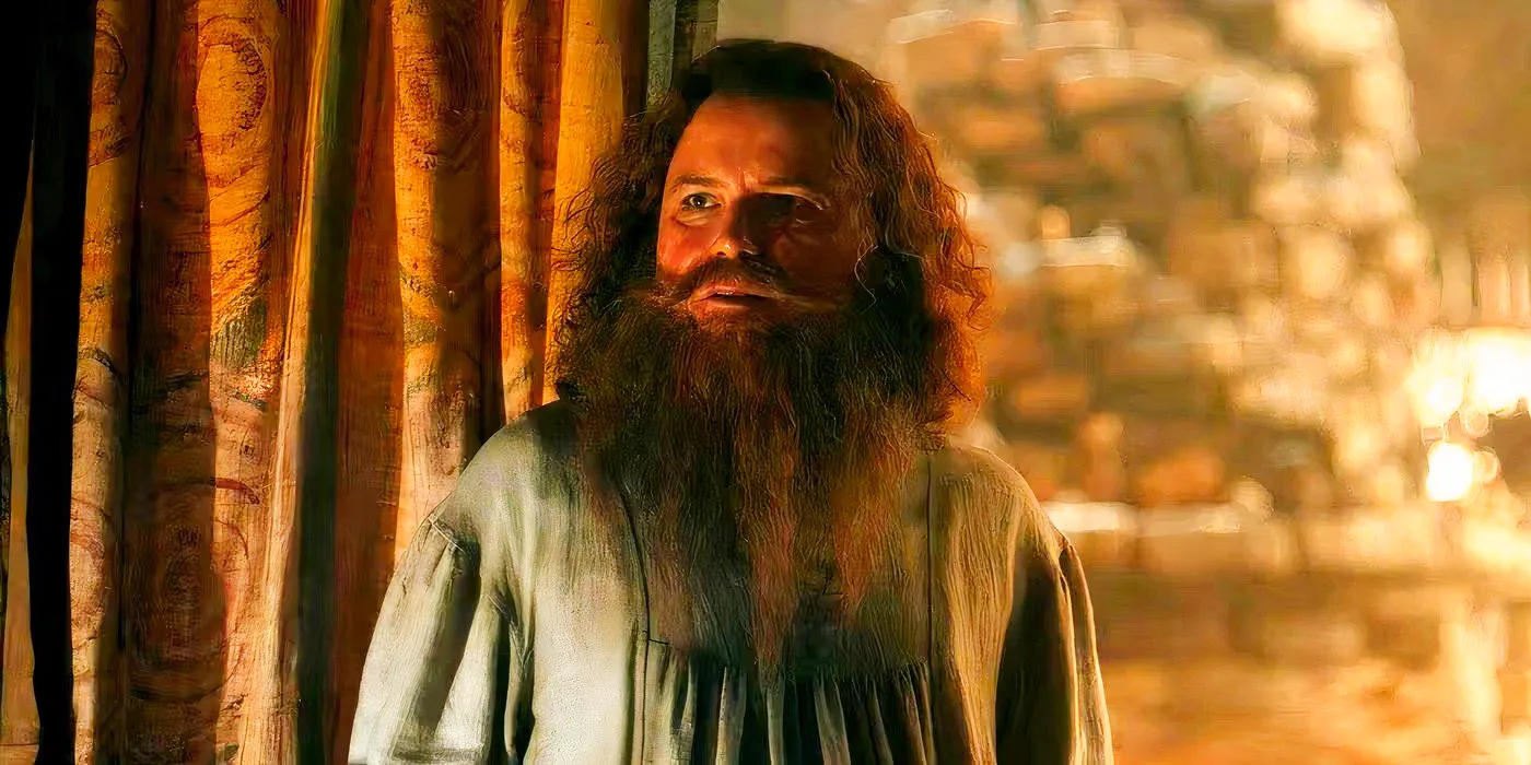 Tom Bombadil looking to the side in Rings of Power season 2 Image