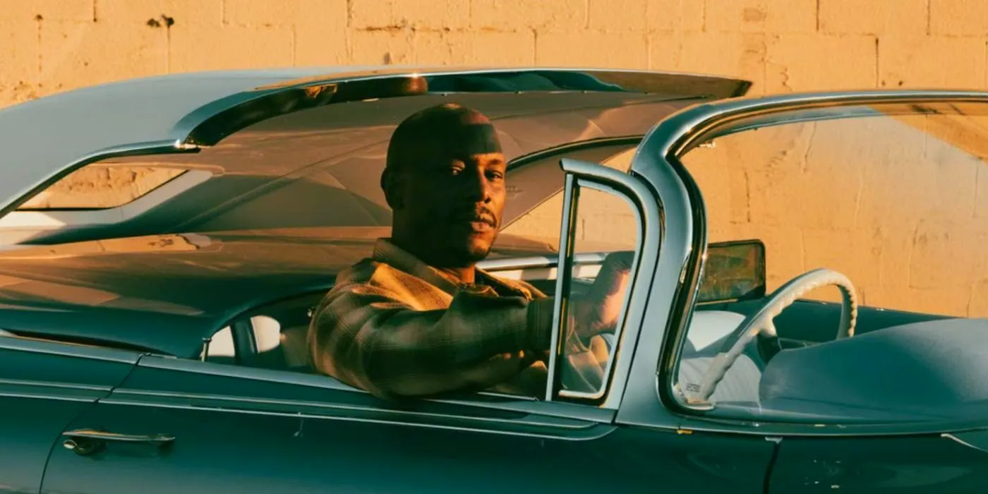 Tootie (Tyrese Gibson) driving in covertible in Bosco Image