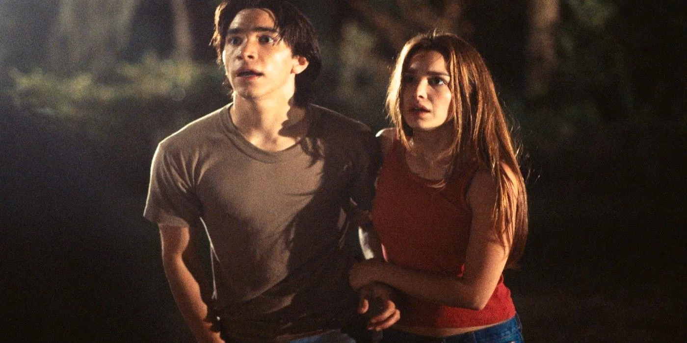 Trish and Darry looking scared in Jeepers Creepers Image