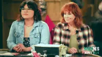 Reba McEntire's New Sitcom 'Happy's Place' Premieres on NBC