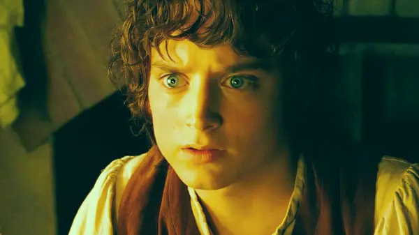 Elijah Wood Wants To Return As Frodo For The Hunt For Gollum!