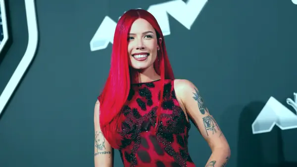 Halsey's SHOCKING Revelation: Powerful Exec Secretly Viewed Her Nude Photos!  Industry Power Dynamics Explored!